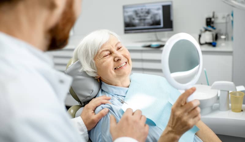 Implantes dentales