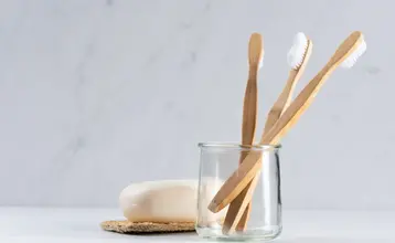 cepillos de dientes de bambú