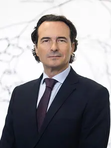 Luis Lens · Director general de Seguros Generales